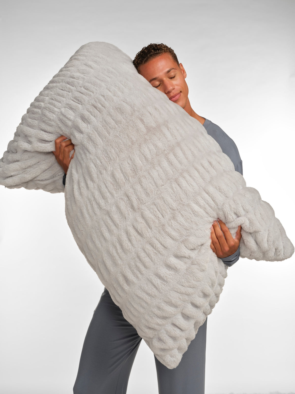 The Melt Pillow XL in Morning Mist