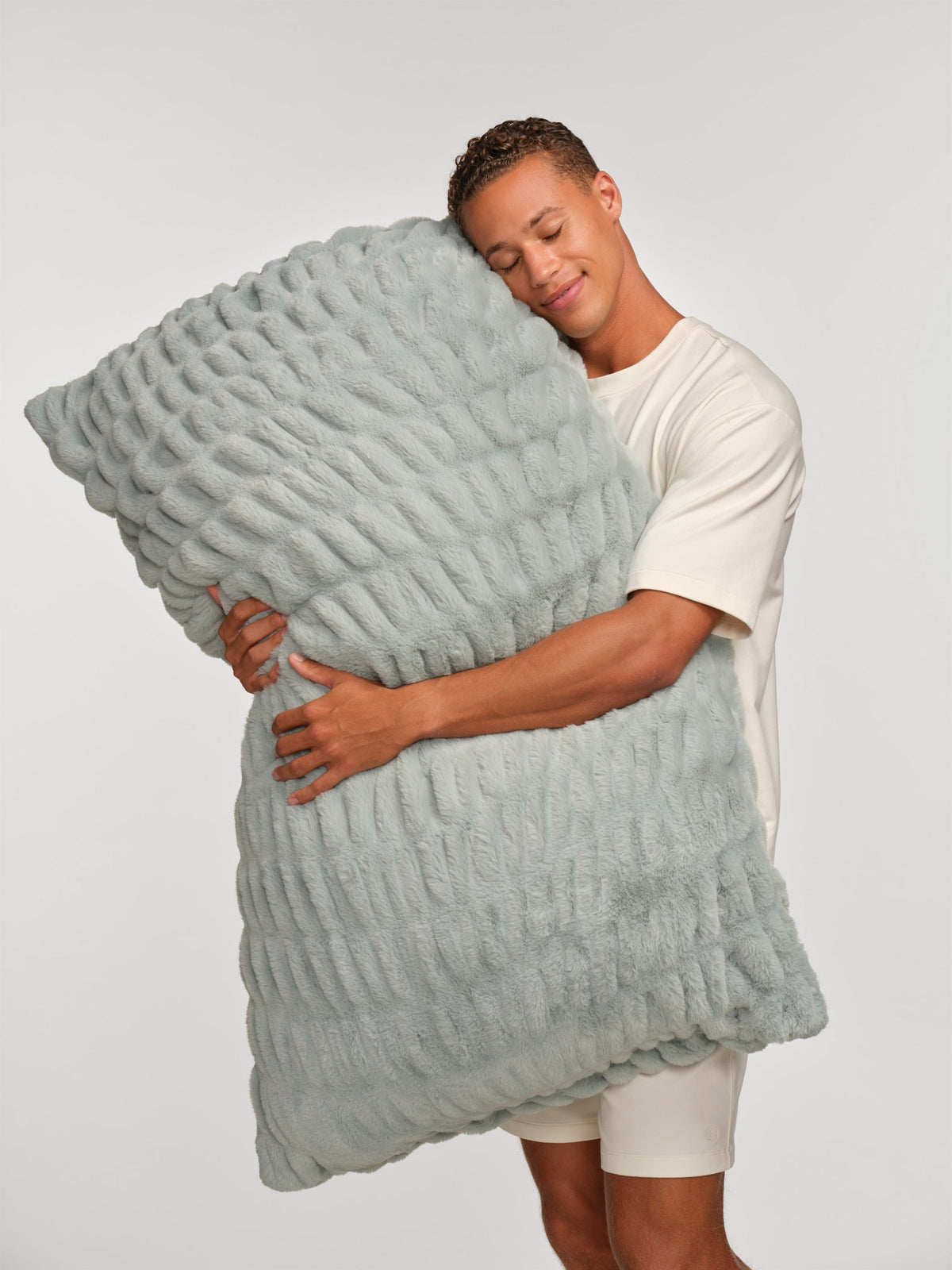 The Melt Pillow XL in River Fog