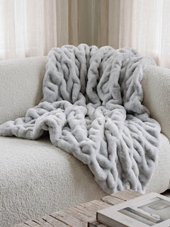 The Melt Blanket in Morning Mist