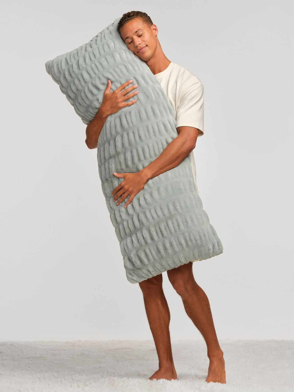 The Melt Body Pillow in River Fog