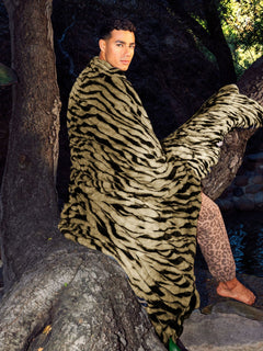 The Melt Blanket in Jade Jungle