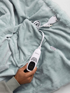 The Melt Heated Blanket
