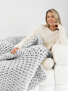 The Melt Weighted Blanket in Morning Mist